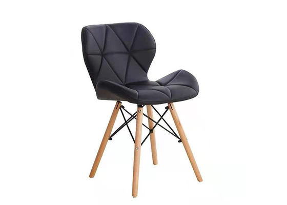 Leisure Hotel สไตล์จีนสีดำ Ergonomic Nordic เก้าอี้รับประทานอาหารไม้ที่มีขาไม้บีชที่เป็นของแข็ง
